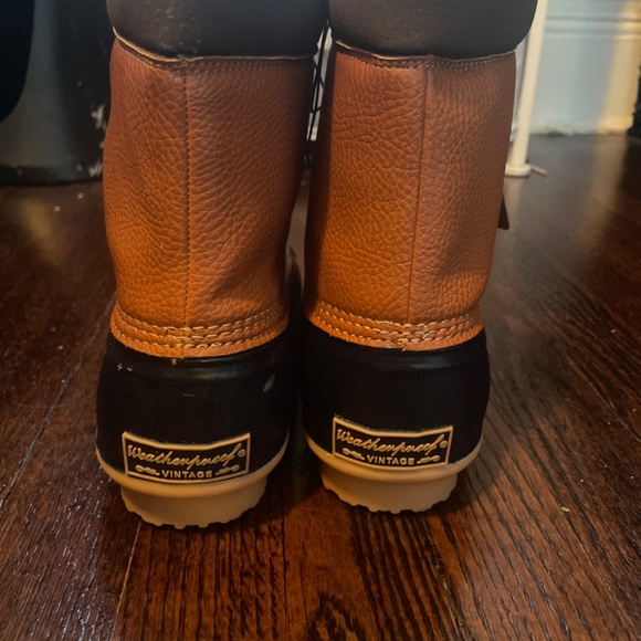 Weatherproof Vintage Adam leather cold weather duck boots